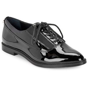 NWOT Calvin Klein “Della” Oxfords— Black Patent Leather, Size 7